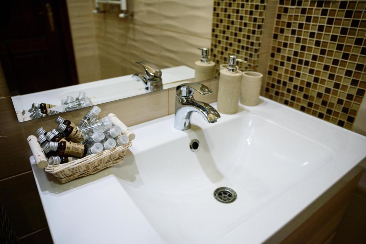 Apartament Baroc Timişoara Buitenkant foto